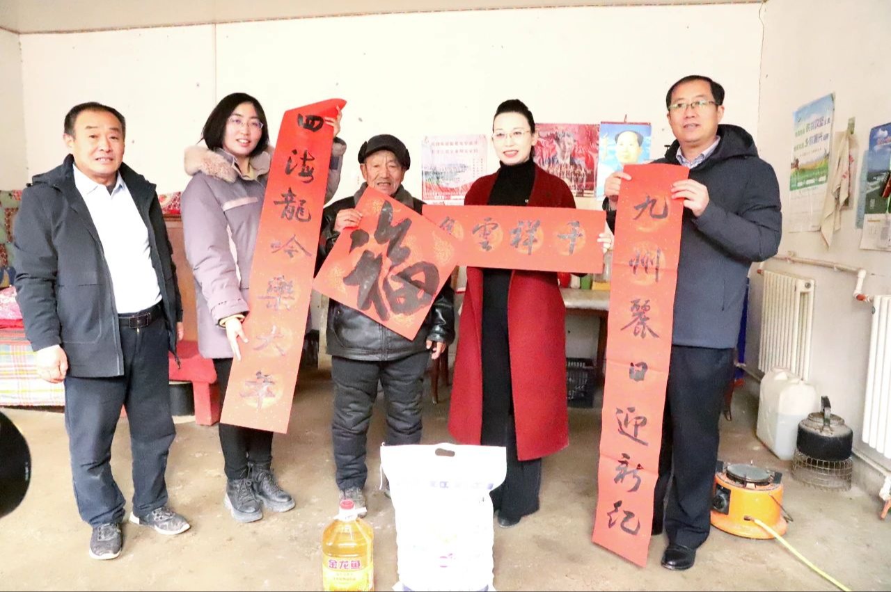 区文联携手济北口腔医院开展“迎新春 送健康 送温暖慰问活动！